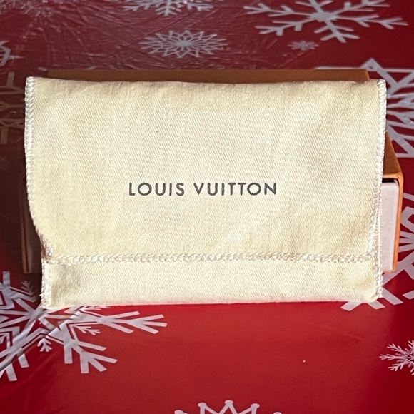 Louis Vuitton VOYAGES LIMITED EDITION Porte Cartes CARDHOLDER ❌LIKE NEW❌ - Picture 14 of 14
